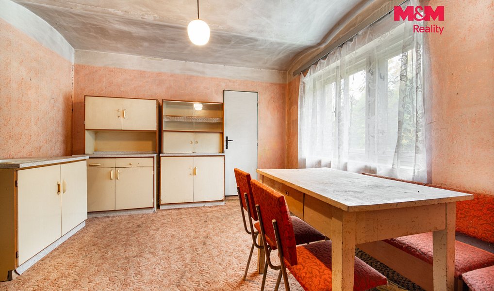 Prodej domu 120 m² s pozemkem 2 090 m², Třebařov – náhled fotky 9