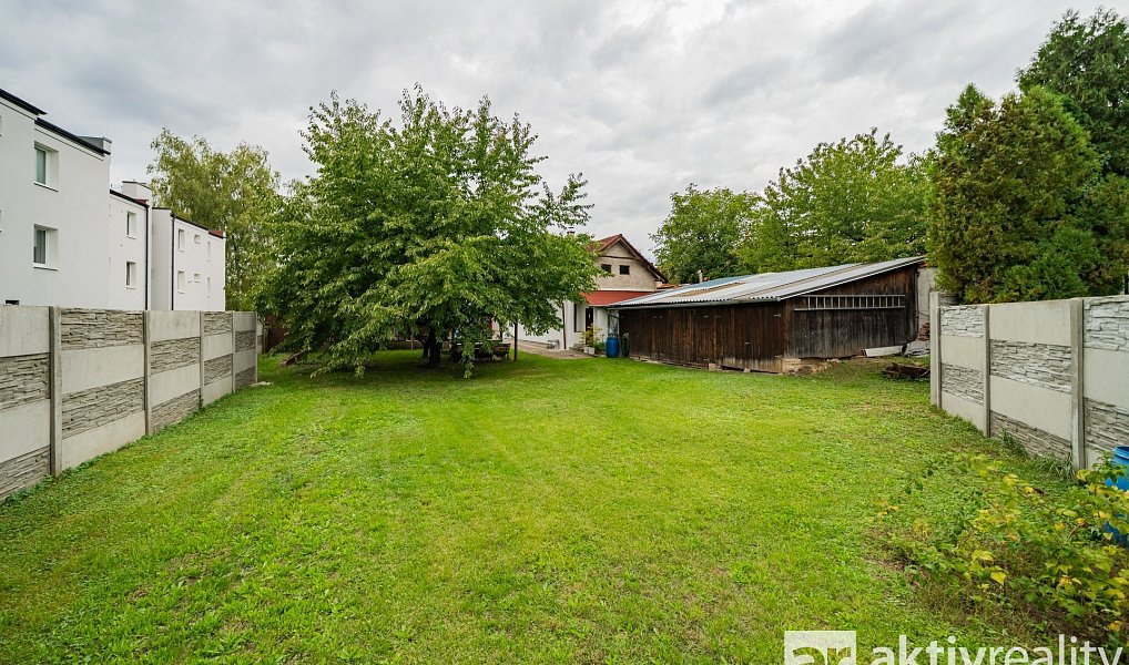 Prodej domu 257 m² s pozemkem 904 m², Liblice – náhled fotky 22
