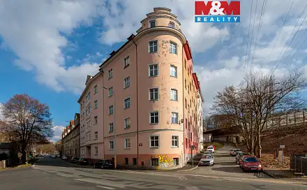 Prodej bytu 1+1 45 m², Mattoniho nábřeží, Karlovy Vary - Drahovice