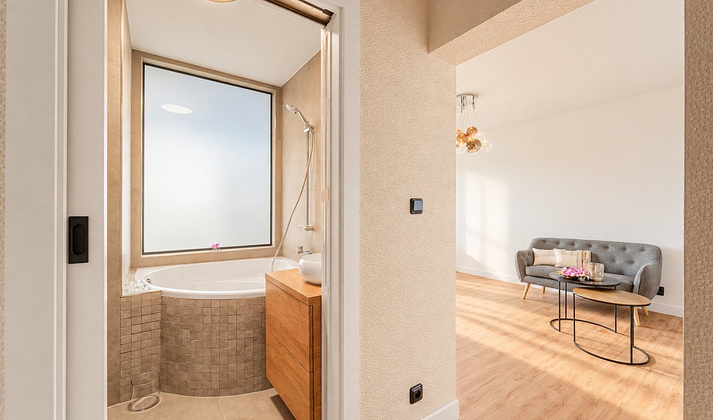 Prodej bytu 1+kk 30 m², Praha – náhled fotky 3