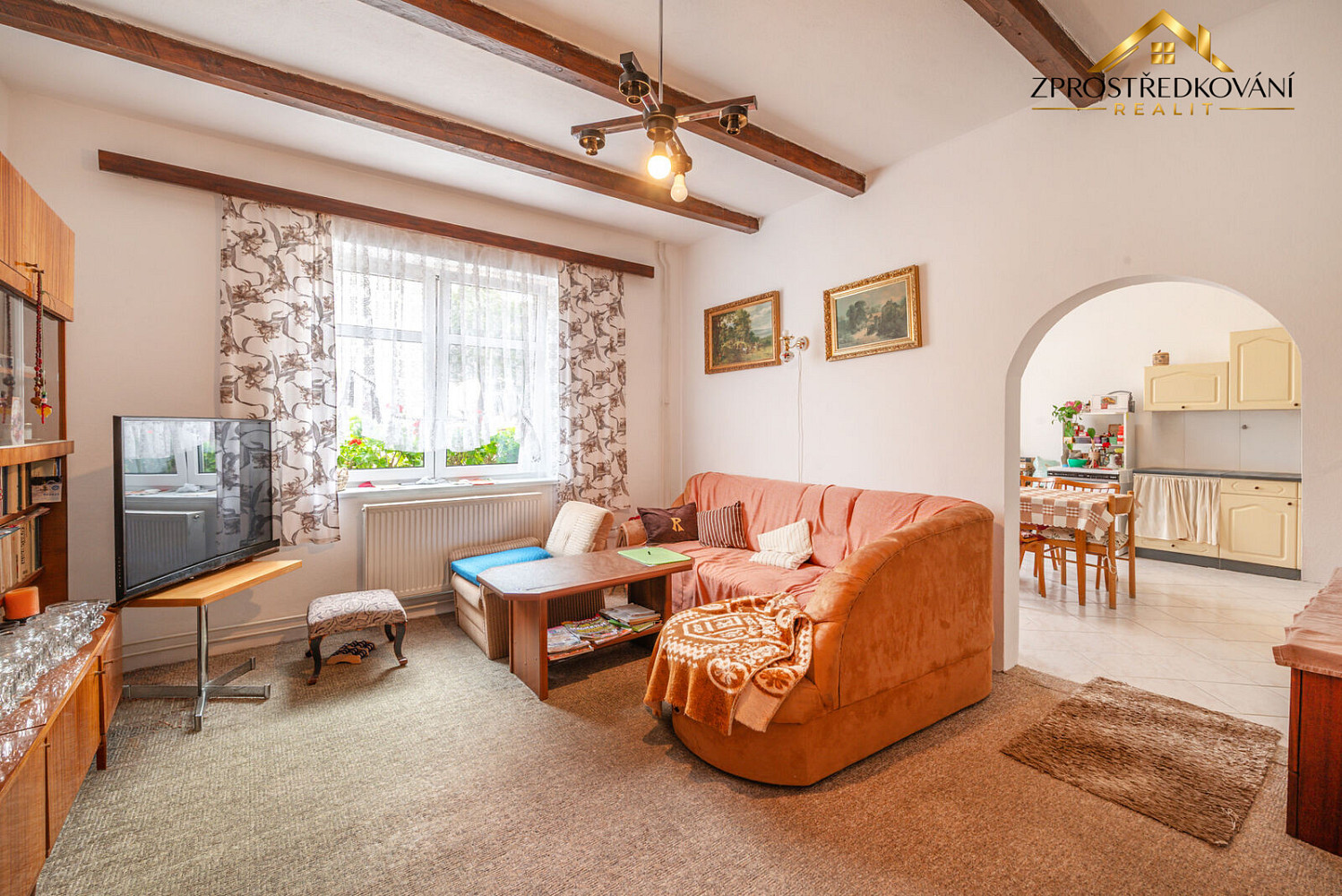 Prodej domu 380 m² s pozemkem 615 m² – fotografie 2