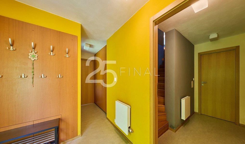 Prodej domu 214 m² s pozemkem 1 115 m², Úpice – náhled fotky 21