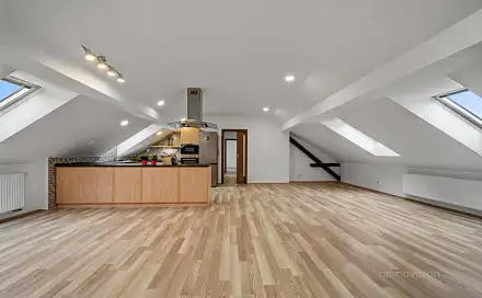 Prodej bytu 4+kk 138 m²