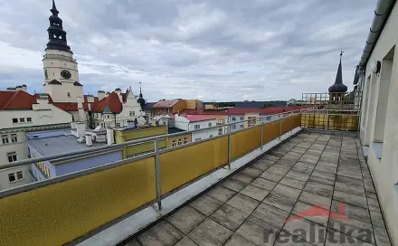 Pronájem bytu 2+kk 58 m², Horní náměstí, Opava - Město