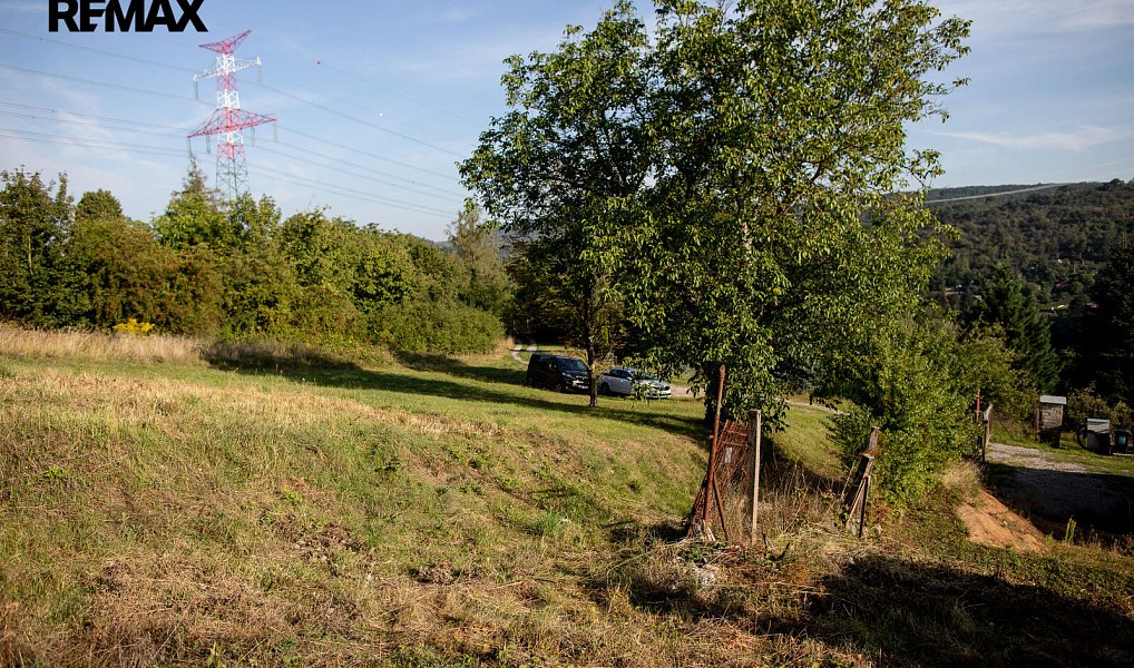 Prodej stavebního pozemku 694 m², Zadní Třebaň – náhled fotky 13