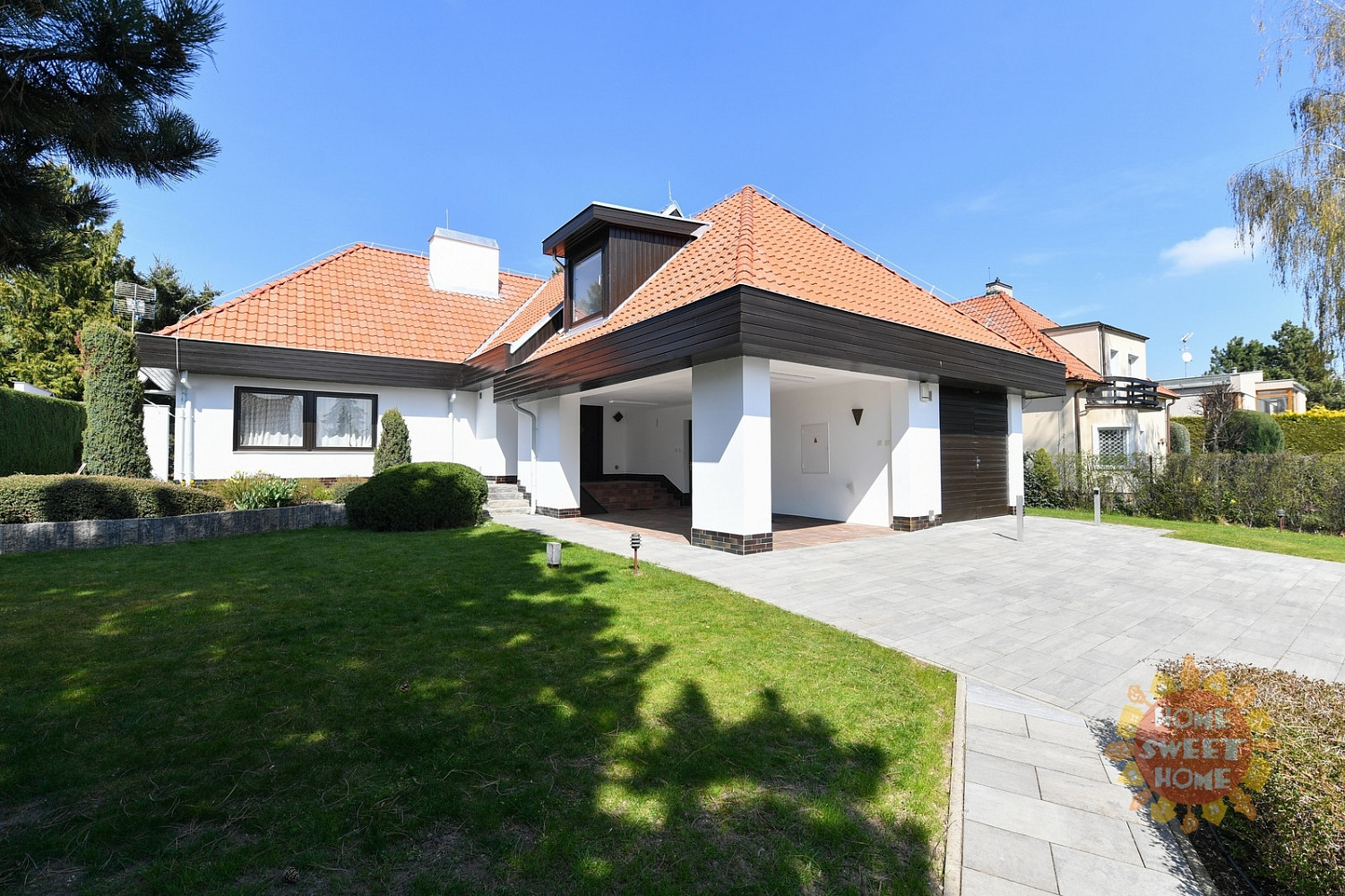 Pronájem kanceláře 417 m² — photo 2