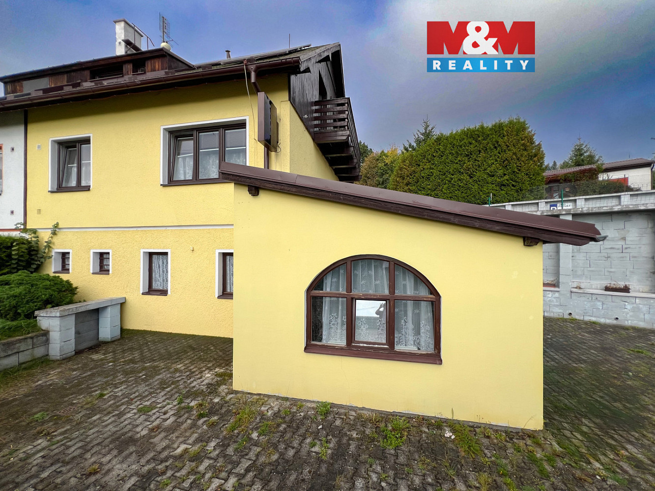 Prodej ubytovacího objektu 230 m²
