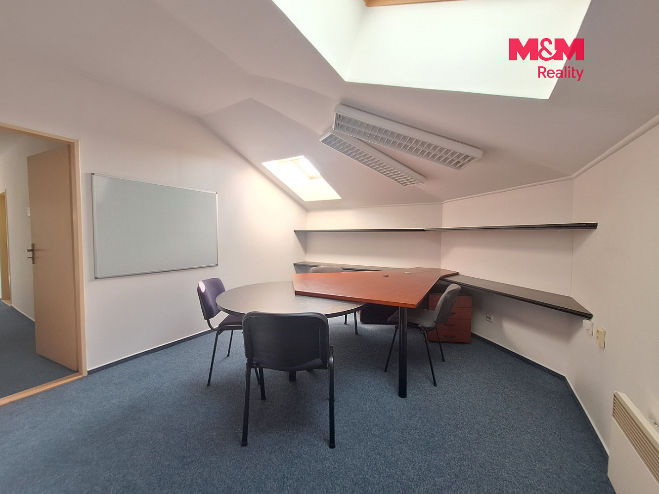 Pronájem kanceláře 110 m² — photo 4