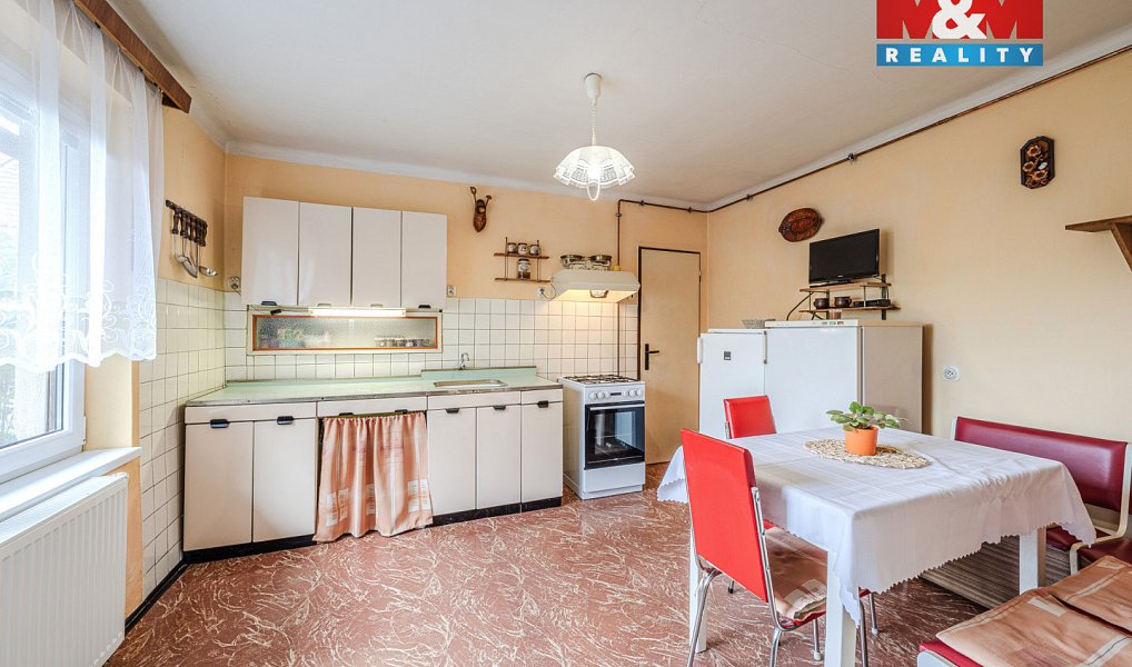 Prodej domu 159 m² s pozemkem 1 306 m², Červené Pečky – náhled fotky 5
