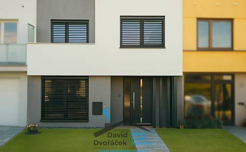 Prodej domu 132 m² s pozemkem 167 m², Zahrádkářská, Hradec Králové - Plotiště nad Labem