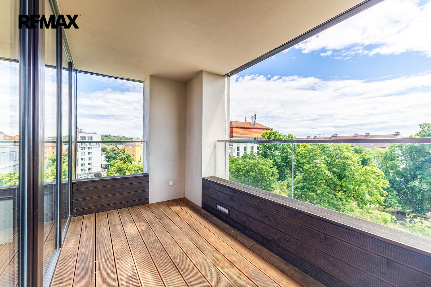 Pronájem bytu 3+kk 112 m² — photo 3