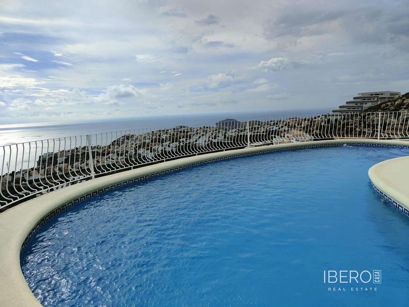 Prodej domu 209 m² s pozemkem 1 163 m² - Vista 4