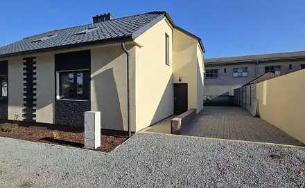 Prodej domu 256 m² s pozemkem 164 m², K Moštěnici, Přerov - Přerov VI-Újezdec