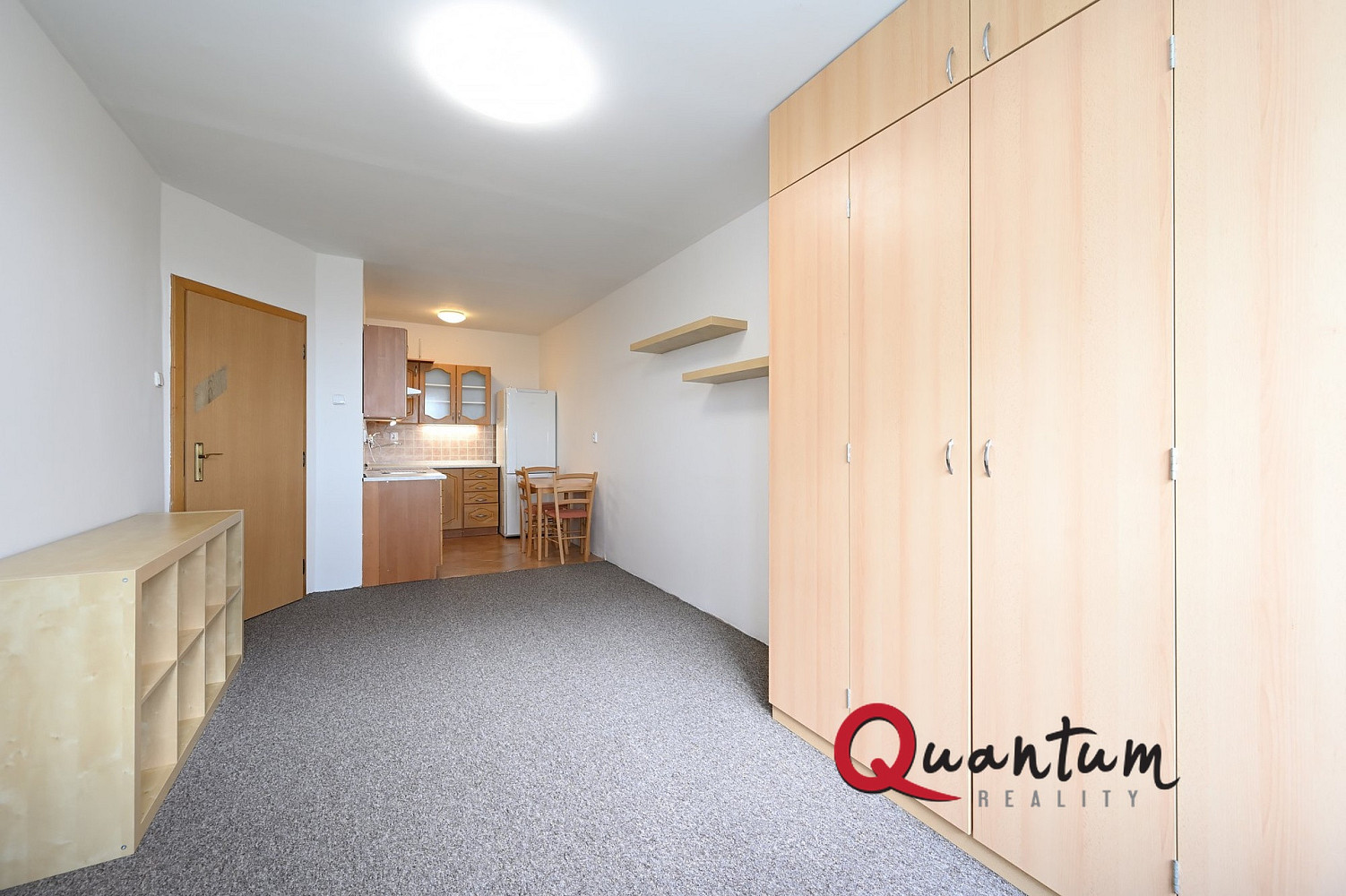 Pronájem bytu 2+kk 41 m² – fotografie 2