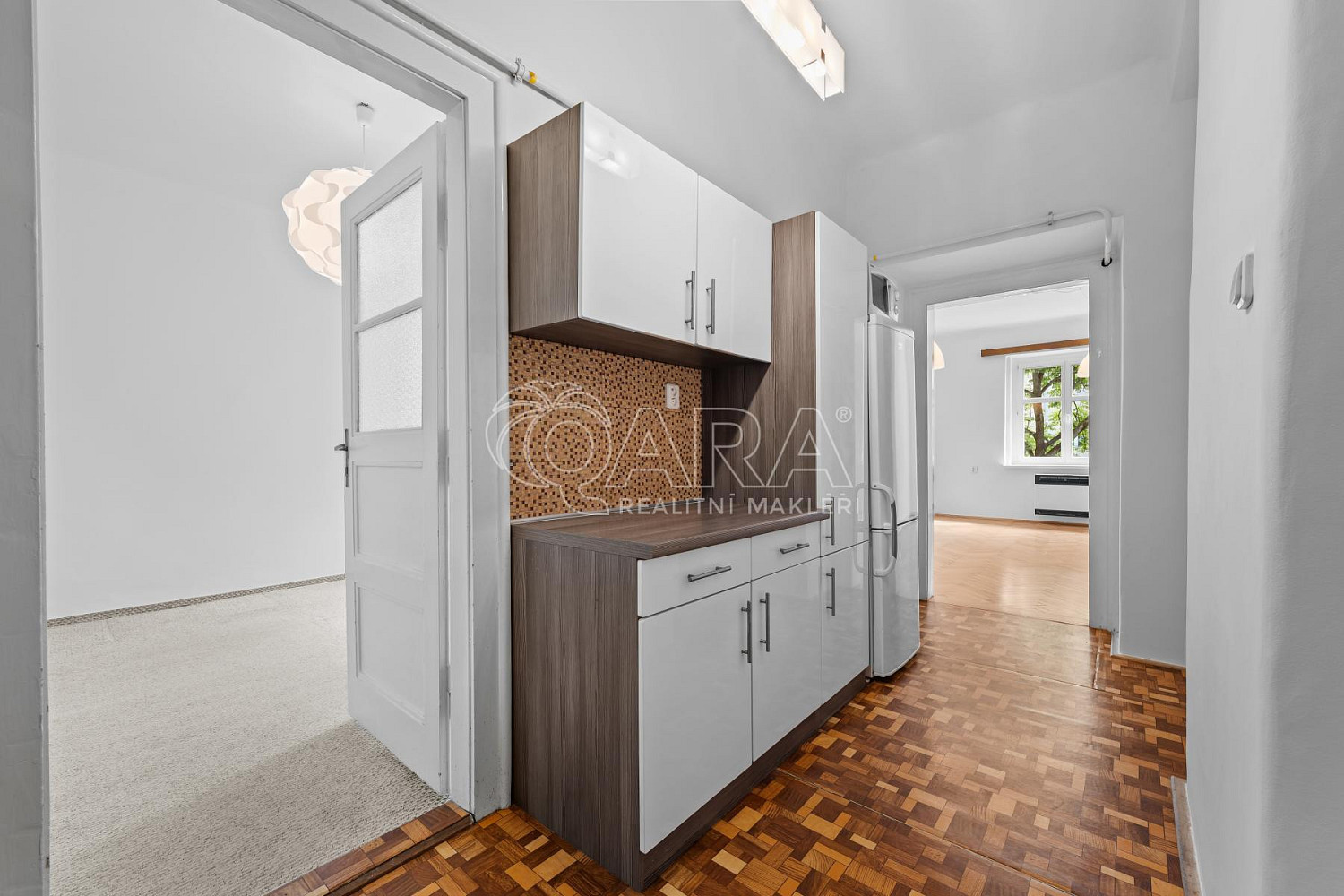 Pronájem bytu 2+1 57 m² – fotografie 3