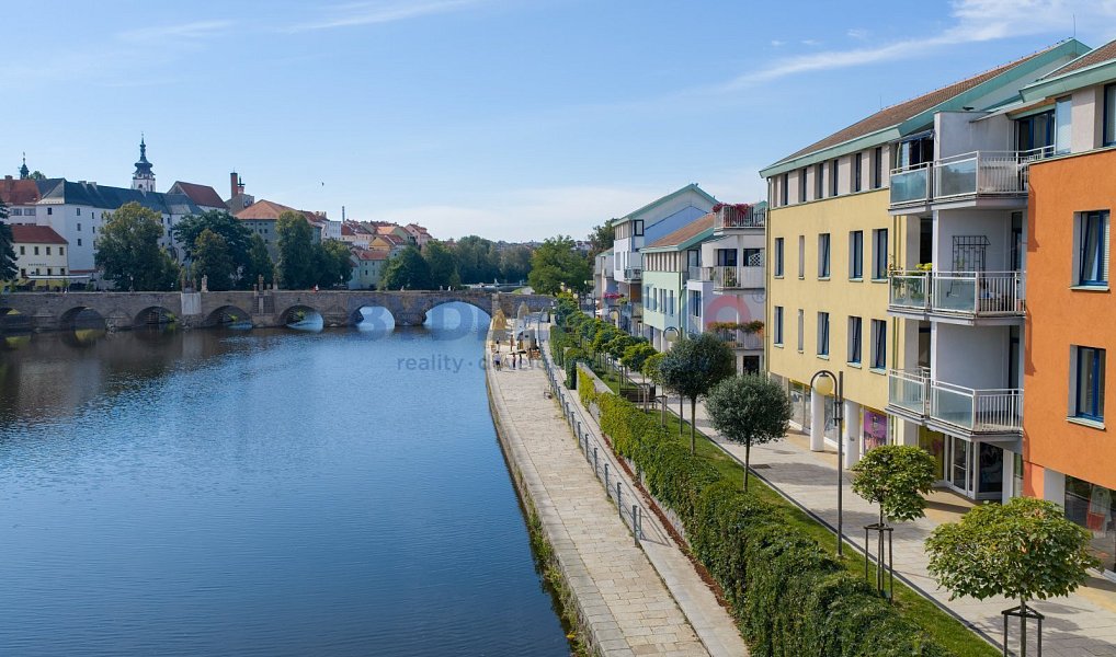 Prodej bytu 2+1 53 m², Písek – fotka 1 z 14