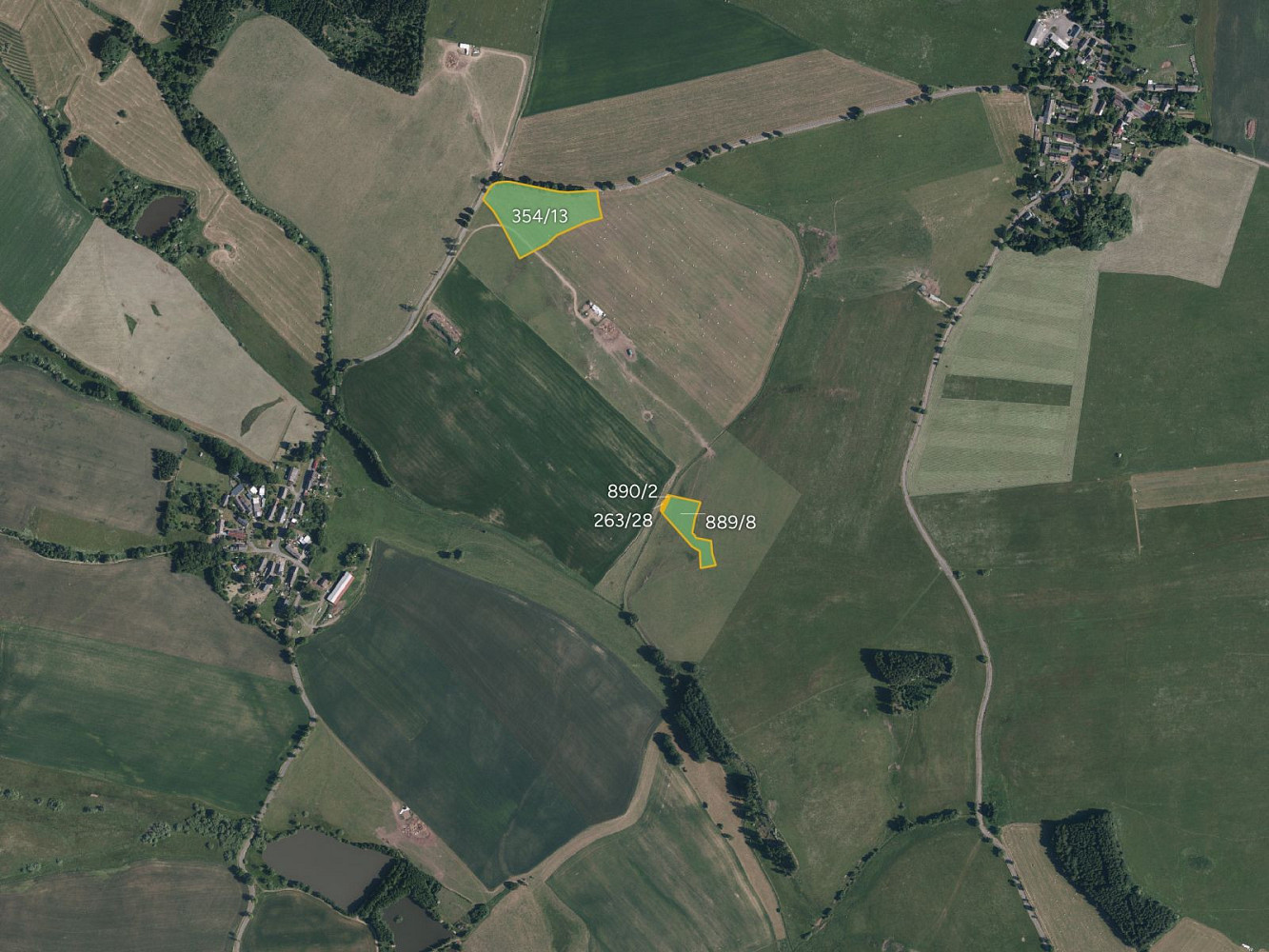 Prodej pole 2 493 m²