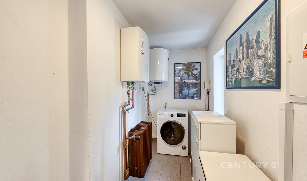 Prodej domu 139 m² s pozemkem 822 m², Dobrovice – náhled fotky 25