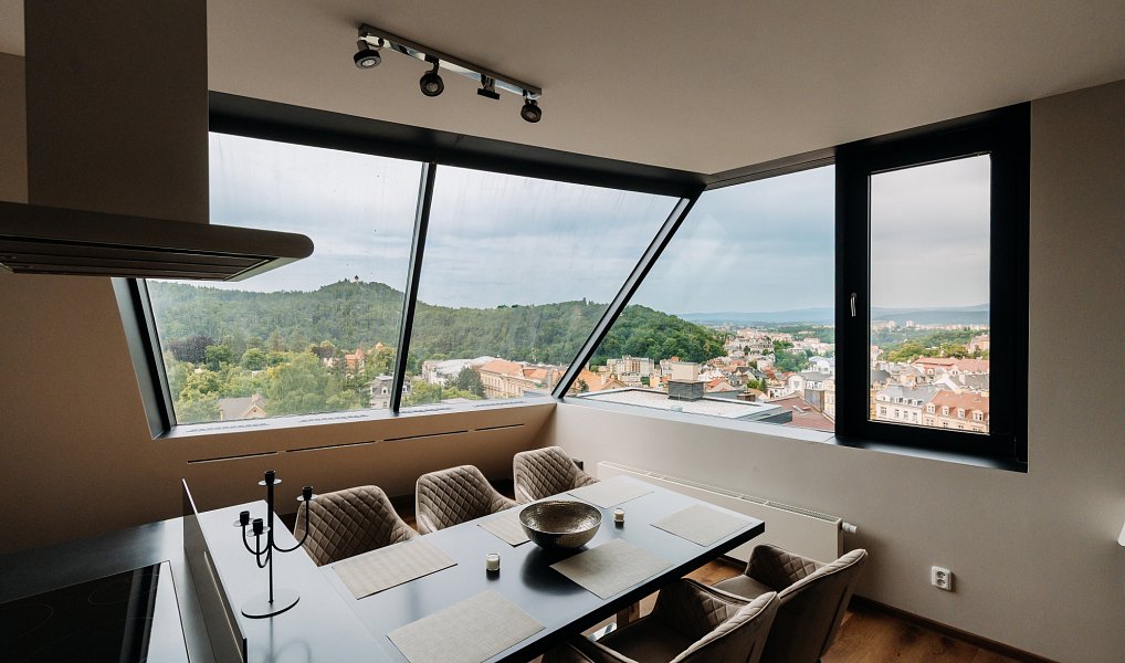 Prodej bytu 4+kk 155 m², Karlovy Vary – náhled fotky 7