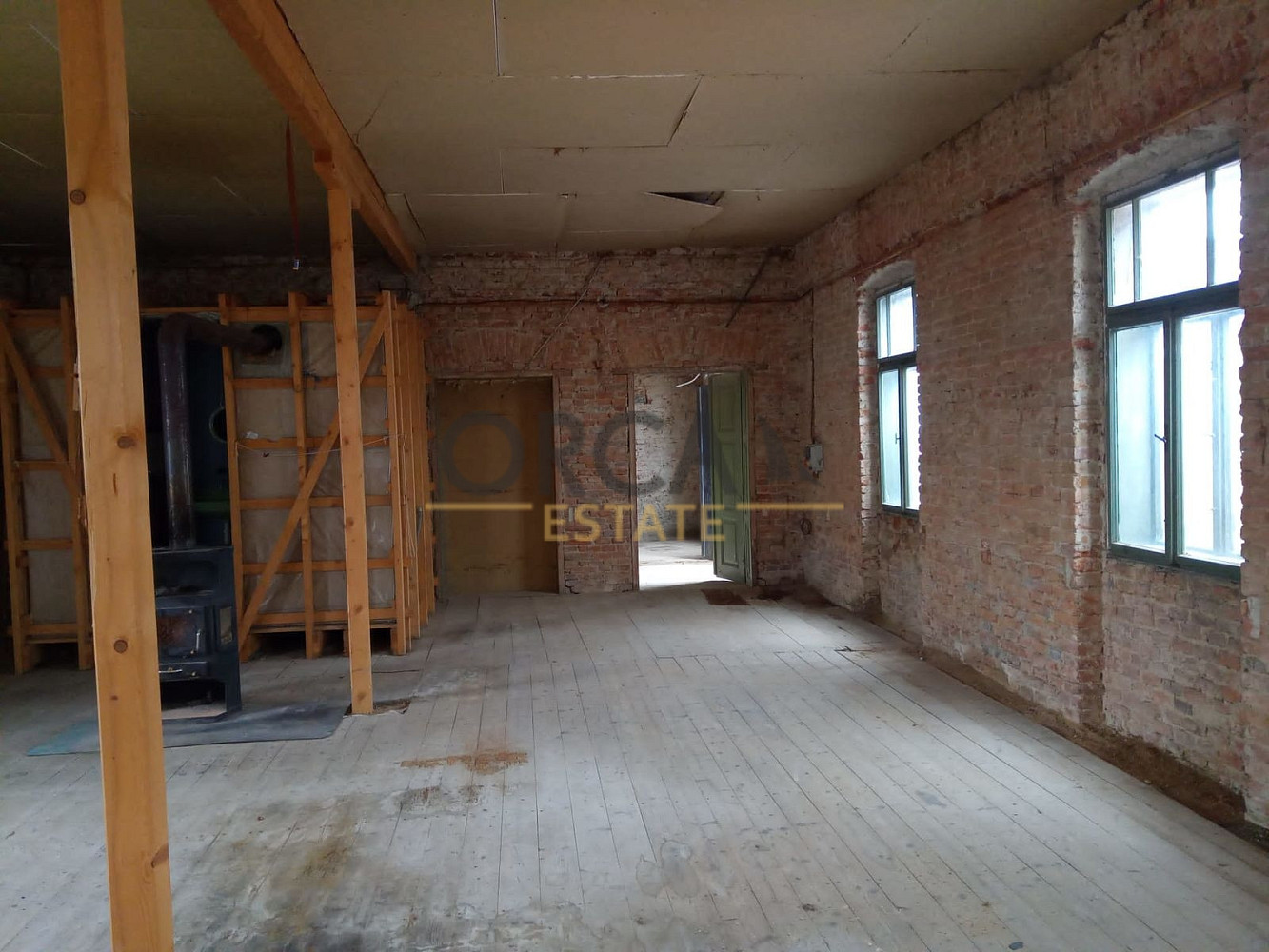 Prodej domu 340 m² s pozemkem 181 m²