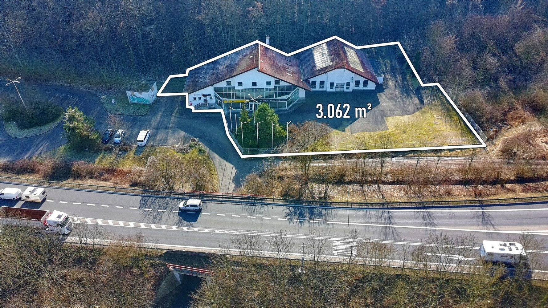 Prodej skladovacích prostor 1 500 m²