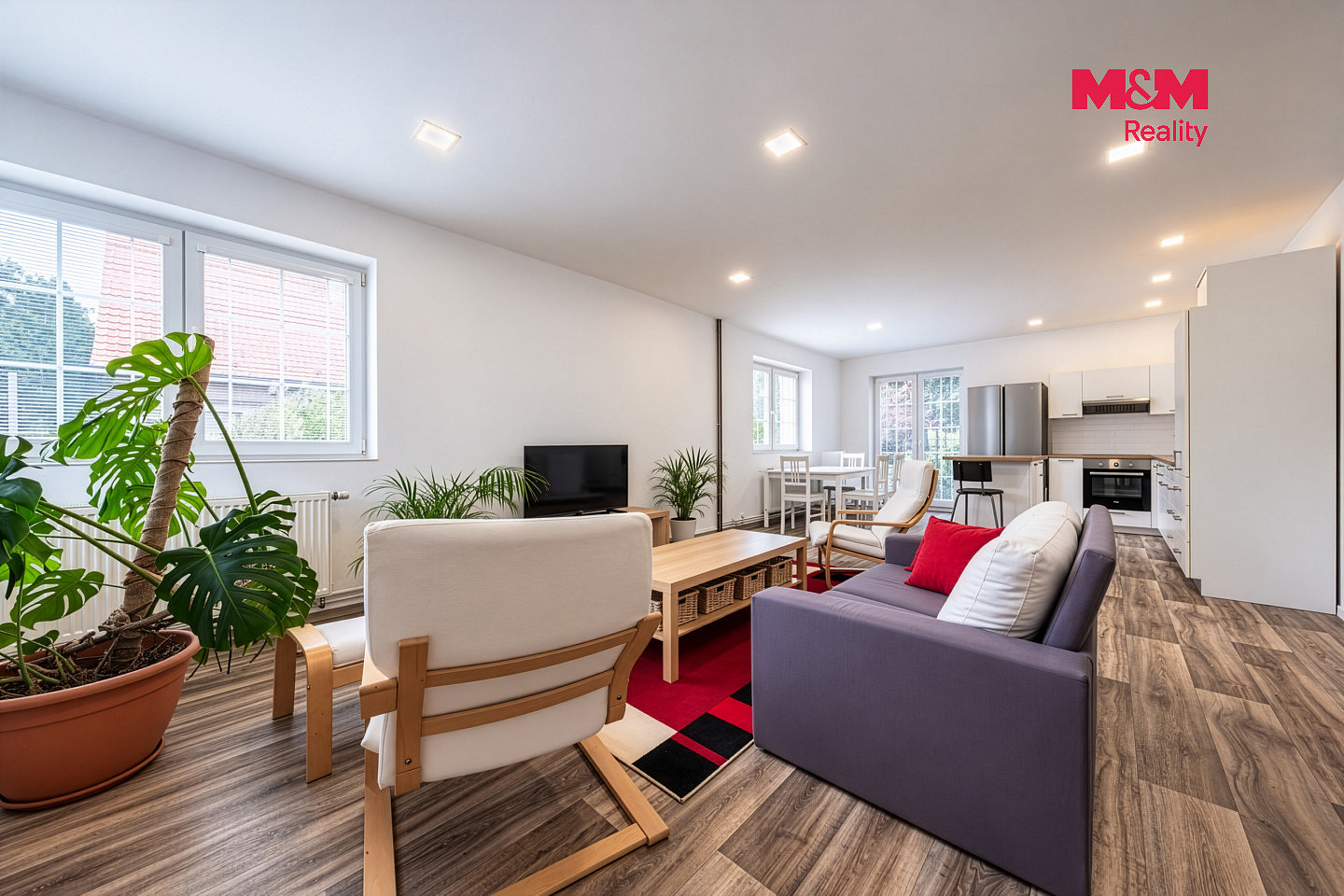 Prodej domu 164 m² s pozemkem 1 069 m² – fotografie 2