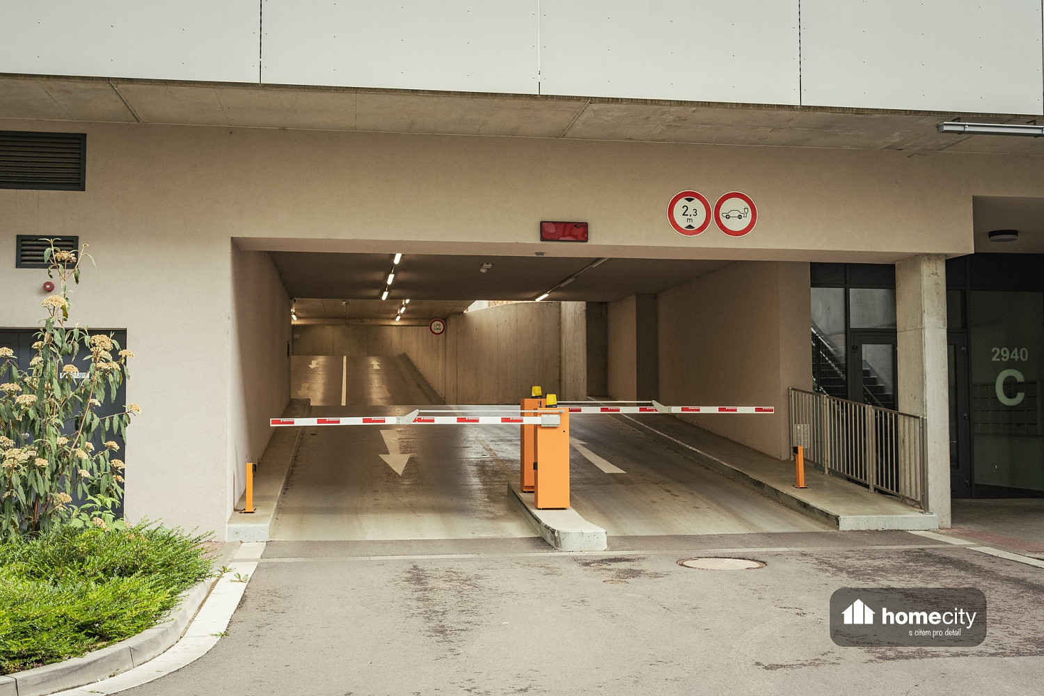 Pronájem garážového stání, pardubice - zelené předměstí — photo 3