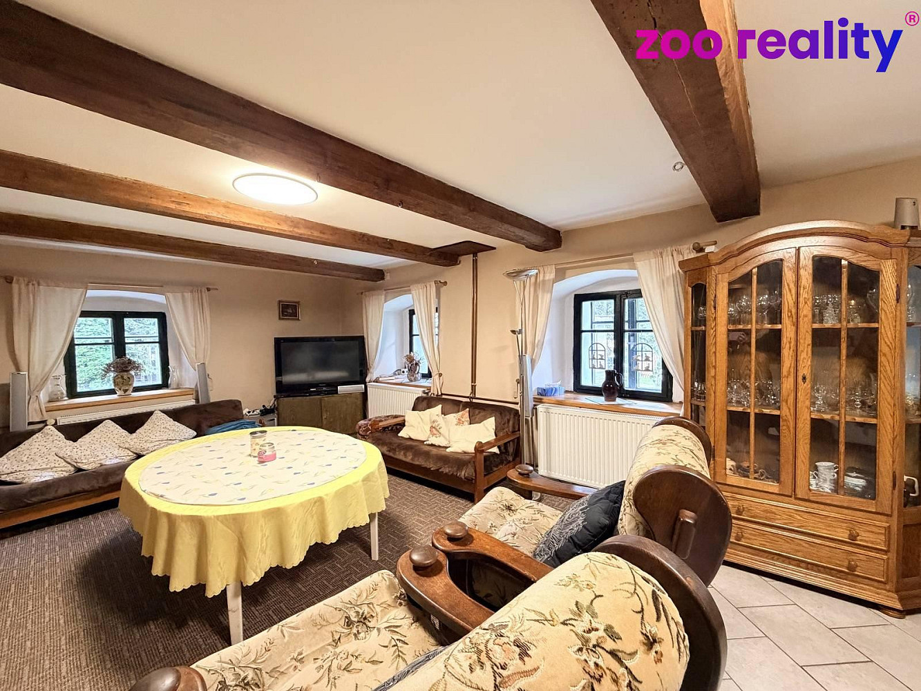 Prodej domu 200 m² s pozemkem 1 124 m²