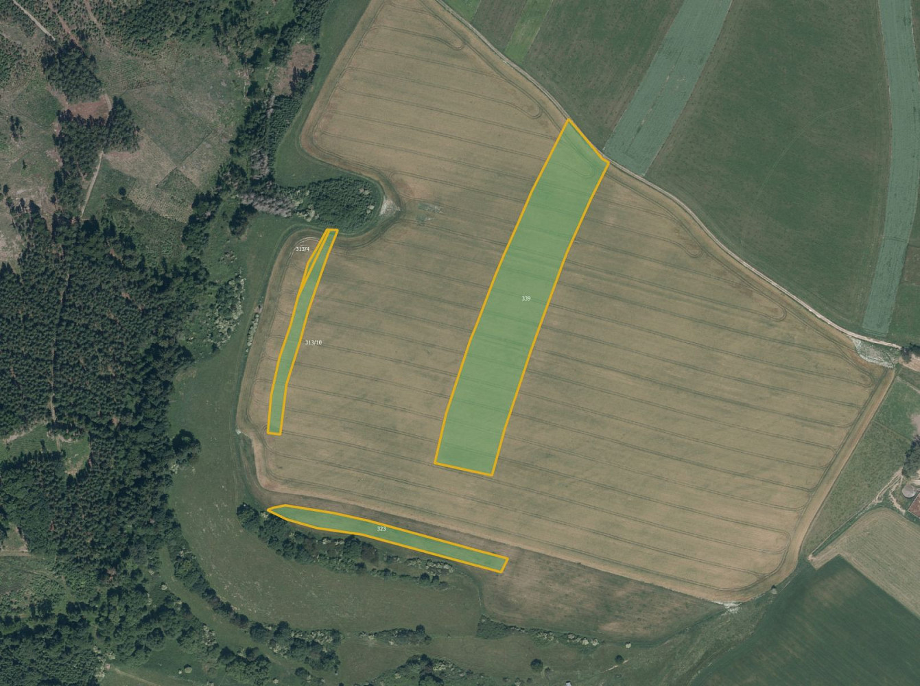 Prodej pole 14 096 m²