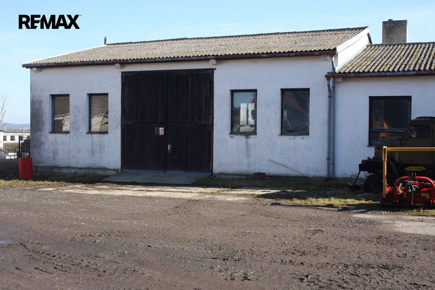 Pronájem komerčního objektu (jiného typu) 430 m²