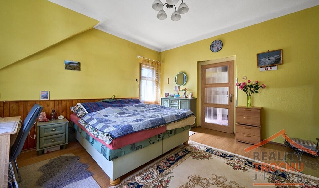 Prodej domu 150 m² s pozemkem 597 m², Městec Králové – náhled fotky 10