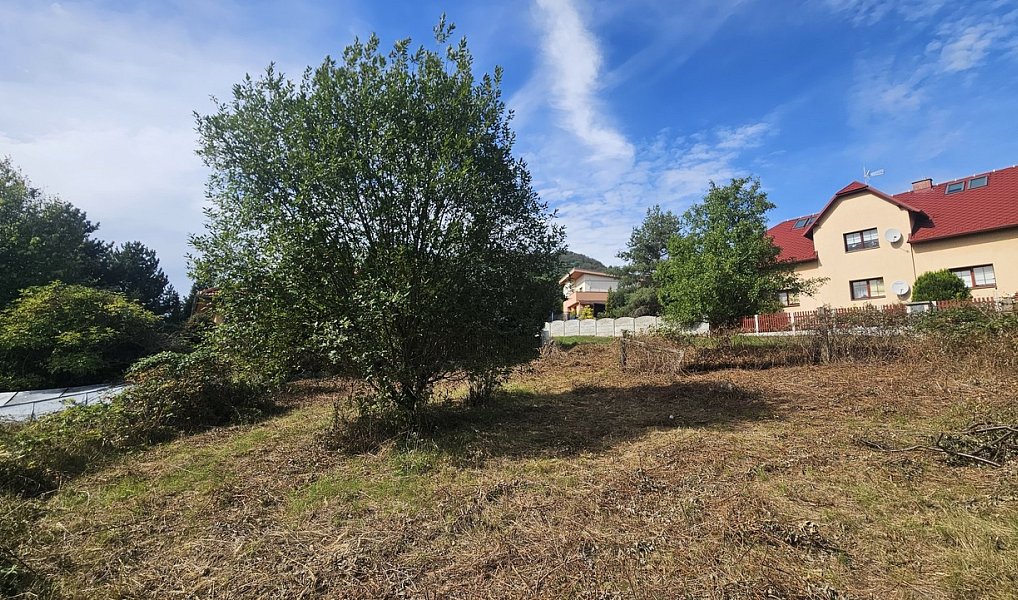 Prodej stavebního pozemku 873 m², Krupka – náhled fotky 5