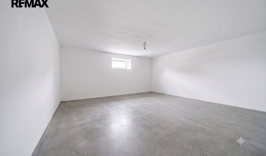 Prodej bytu 3+kk 103 m², Moravany – náhled fotky 26