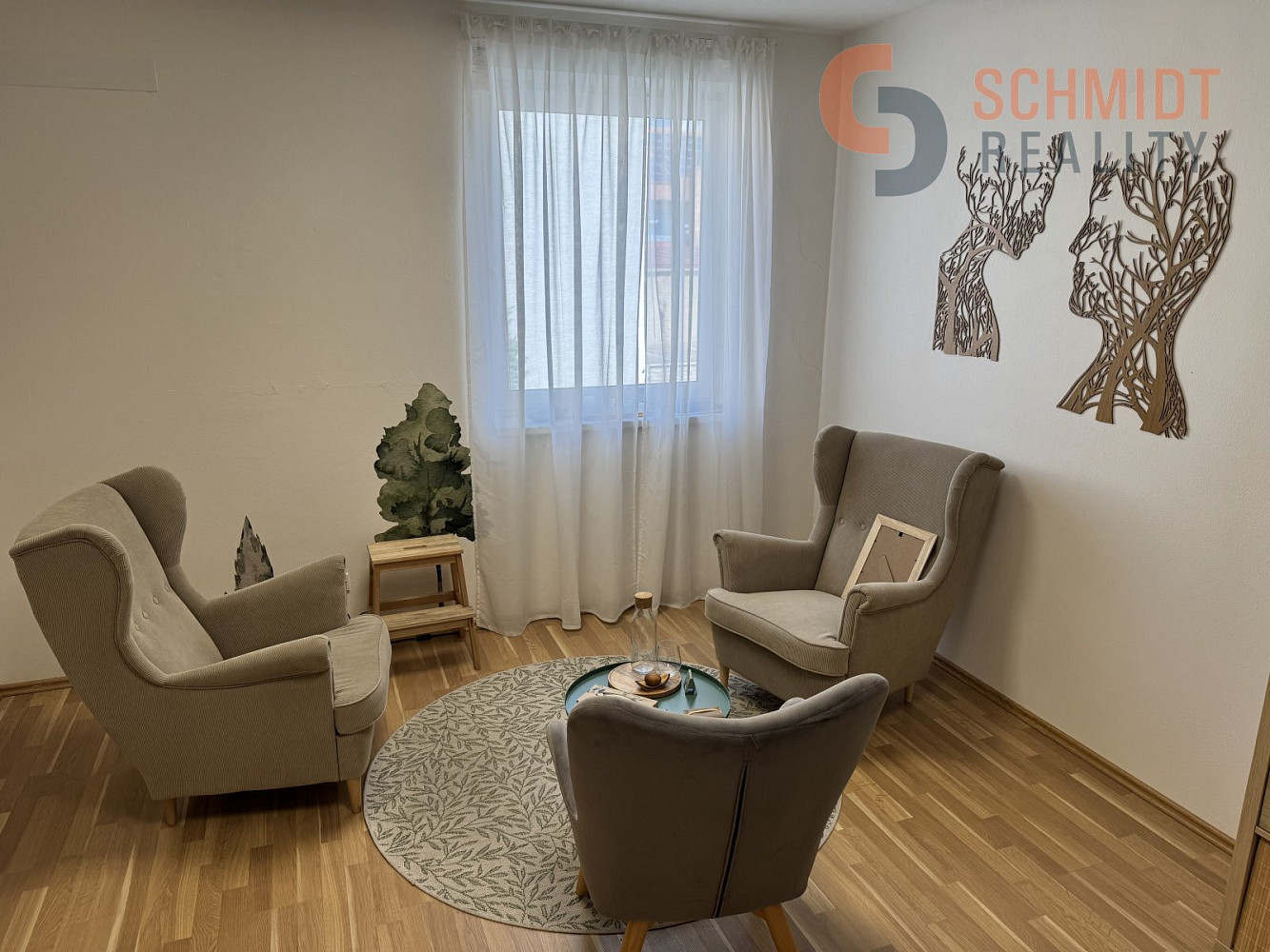 Pronájem kanceláře 16 m² – fotografie 2