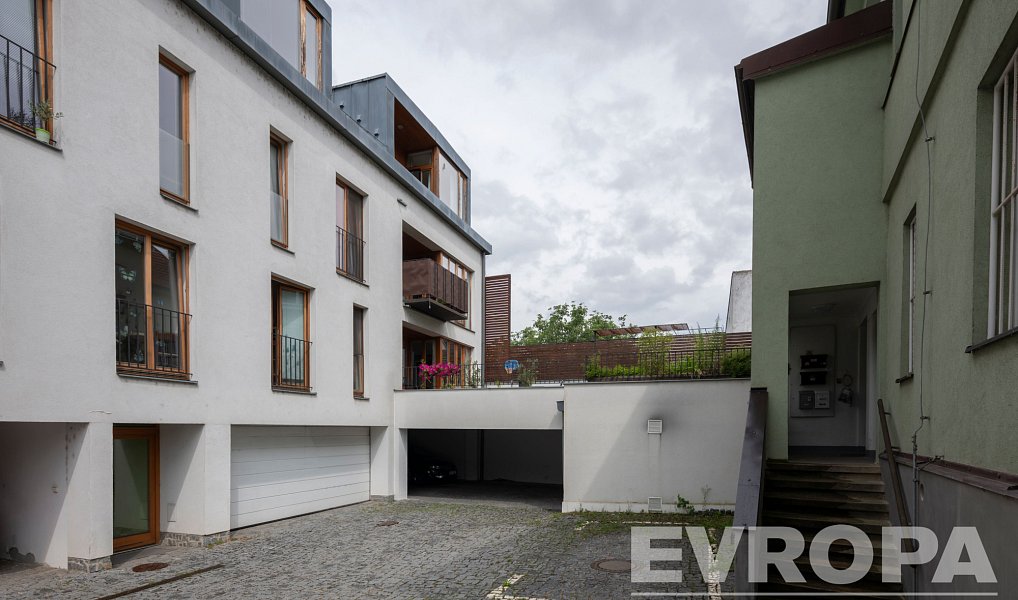 Prodej bytu 3+kk 140 m², Řevnice – náhled fotky 7