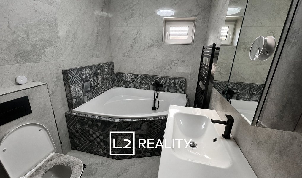 Prodej domu 98 m² s pozemkem 623 m², Slaný – náhled fotky 9