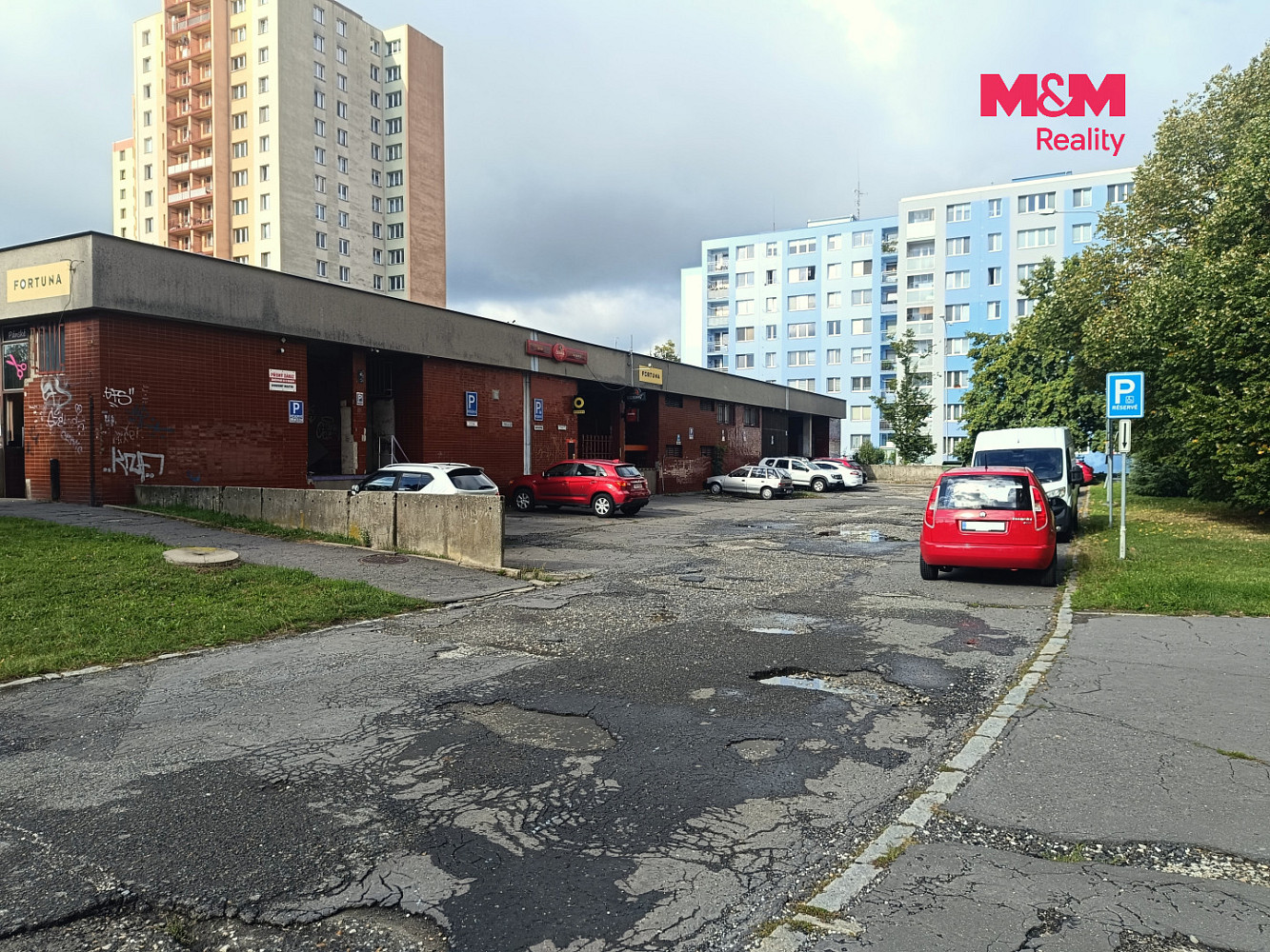 Prodej obchodních prostor 1 220 m² – fotografie 4