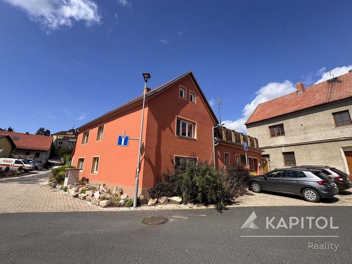 Prodej domu 271 m² s pozemkem 227 m² – fotografie 2