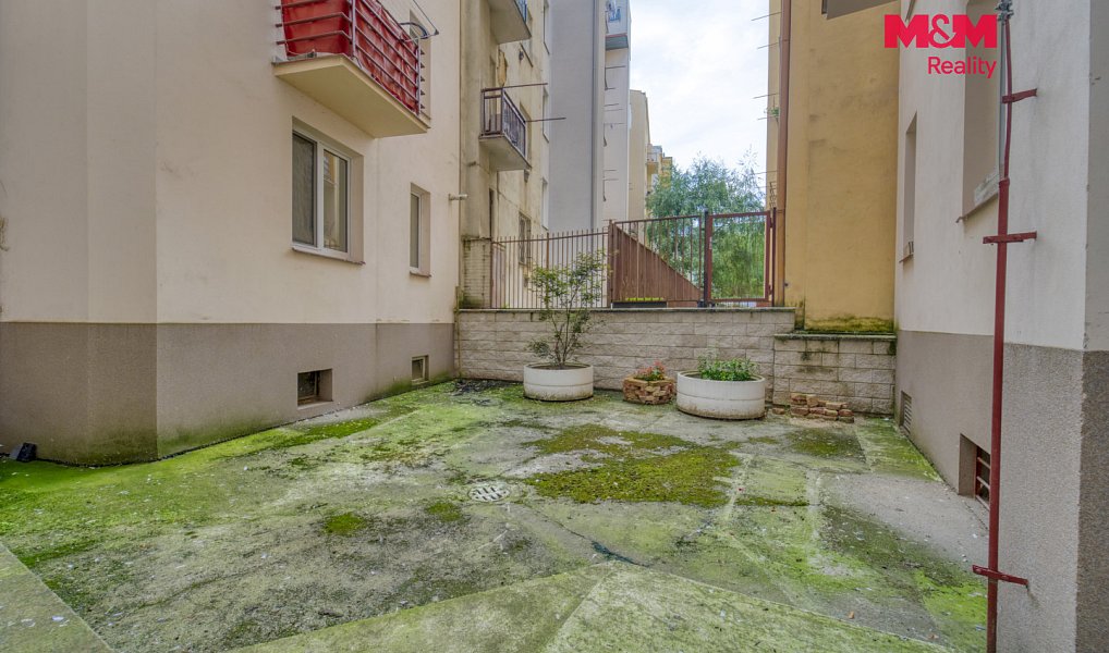 Prodej obchodních prostor 16 m², Praha – náhled fotky 12