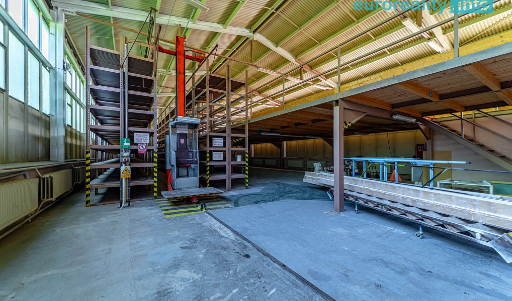 Pronájem skladovacích prostor 580 m², Mariánské Lázně – náhled fotky 5