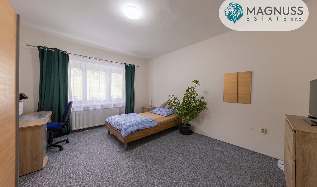 Prodej domu 297 m² s pozemkem 2 112 m², Hranice – náhled fotky 15