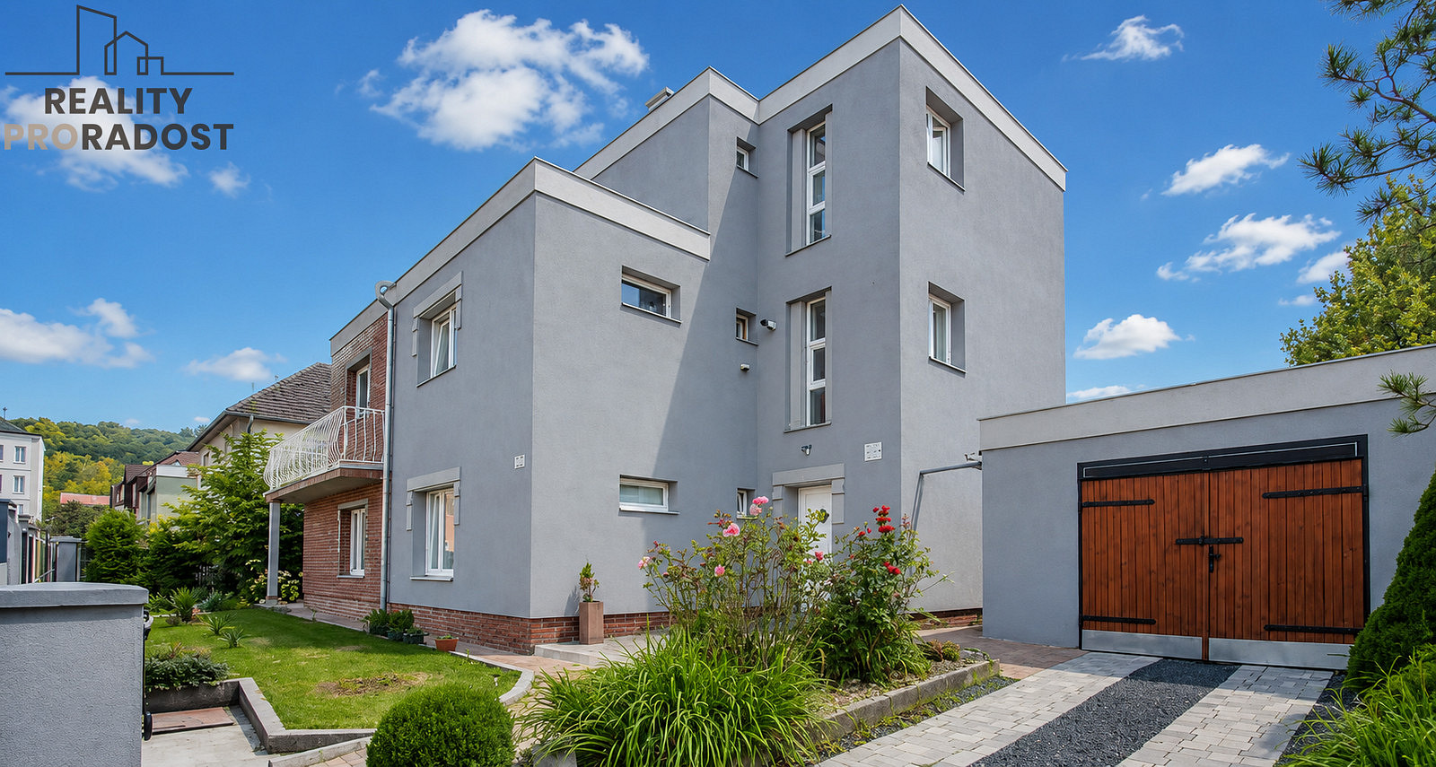 9 rooms, 275.0 m² in Teplice