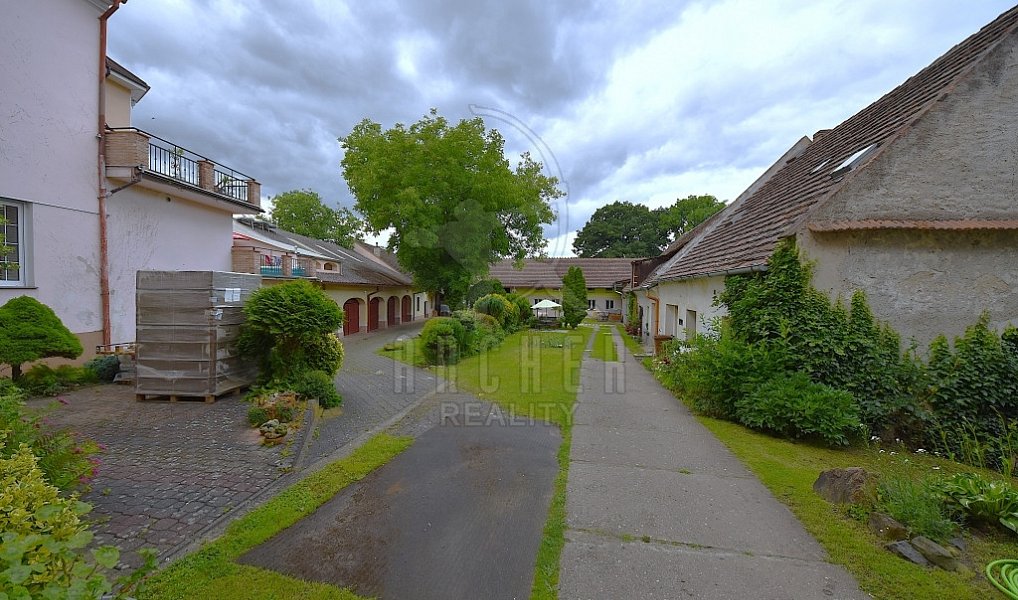 Prodej domu 454 m² s pozemkem 164 m², Kostelec nad Labem – náhled fotky 19
