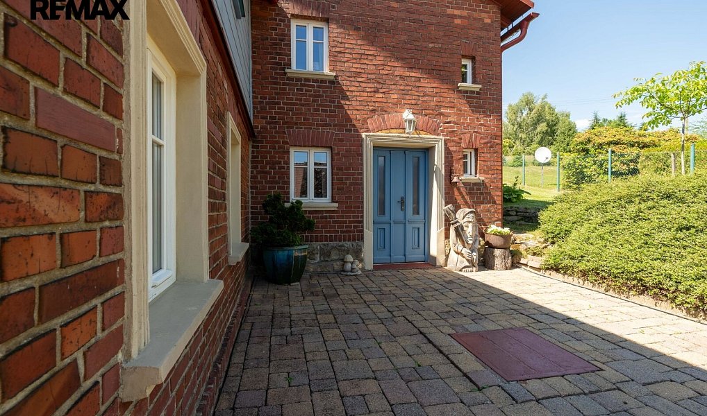 Prodej domu 250 m² s pozemkem 2 004 m², Krompach – náhled fotky 39