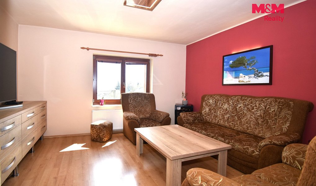 Prodej domu 180 m² s pozemkem 1 217 m², Spálov – náhled fotky 11