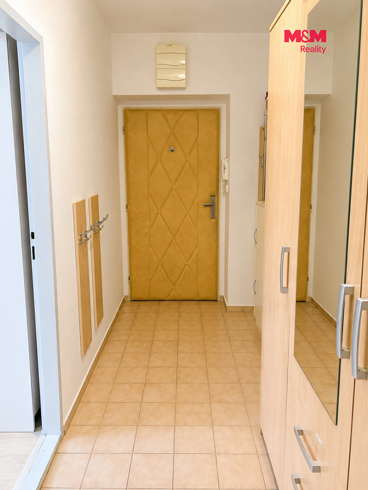 Pronájem bytu 3+kk 73 m² — photo 3