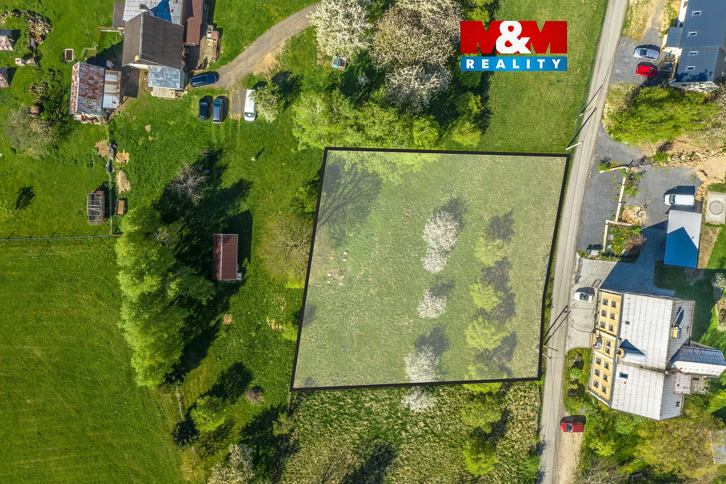 Prodej stavebního pozemku 1 973 m²