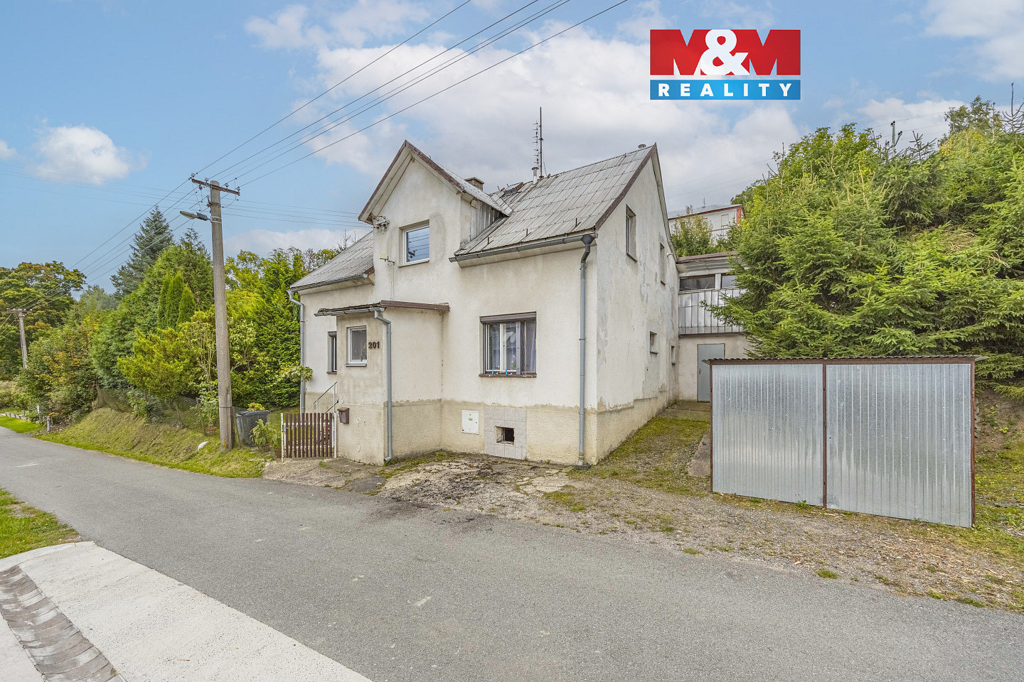 Prodej domu 200 m² s pozemkem 1 151 m²