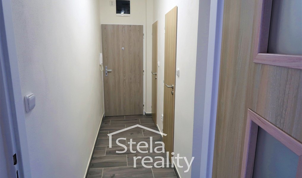 Pronájem bytu 2+1 55 m², Bruntál – náhled fotky 6