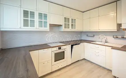 Pronájem bytu 3+1 64 m², 17. listopadu, Neratovice, okres Mělník